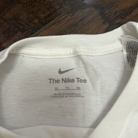 Notre Dame Football 2025 A-Town Bound Nike White Men’s XL T-Shirt NWOT - Picture 2 of 7
